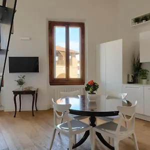 Porta A Prato 46 Firenze